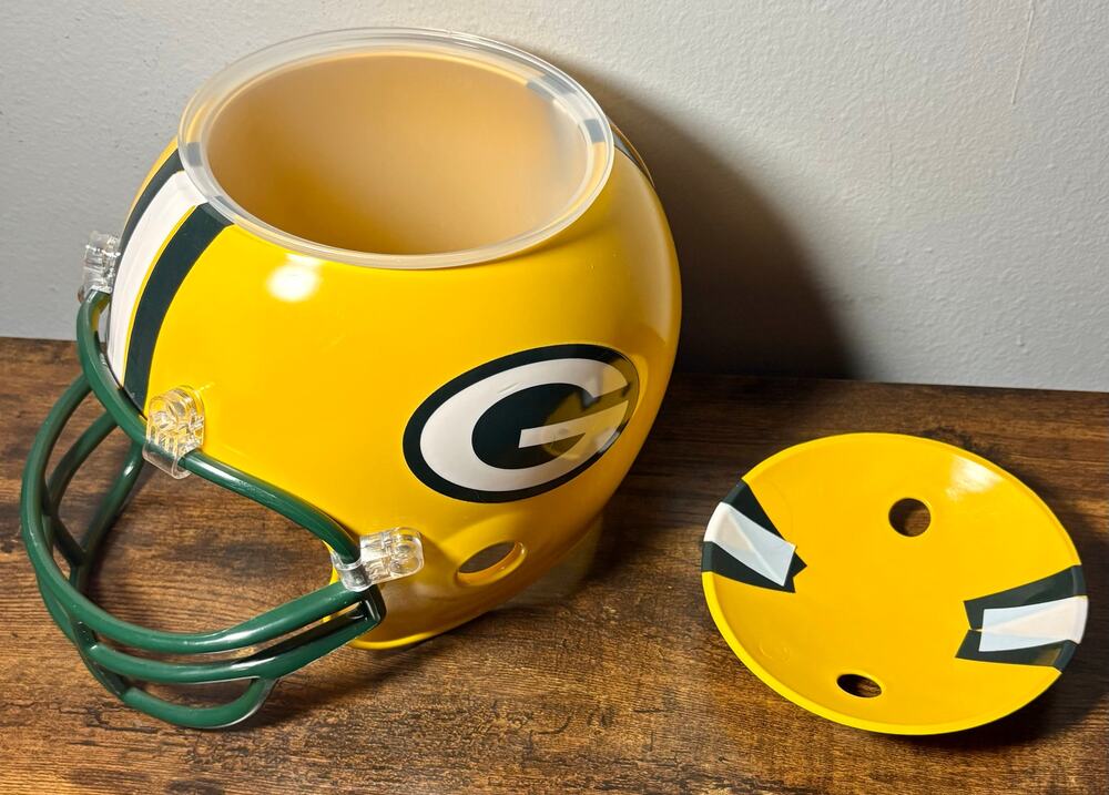 Vintage Green Bay Packers NFL Snack Helmet with Lid Super Bowl Chip & Dip
